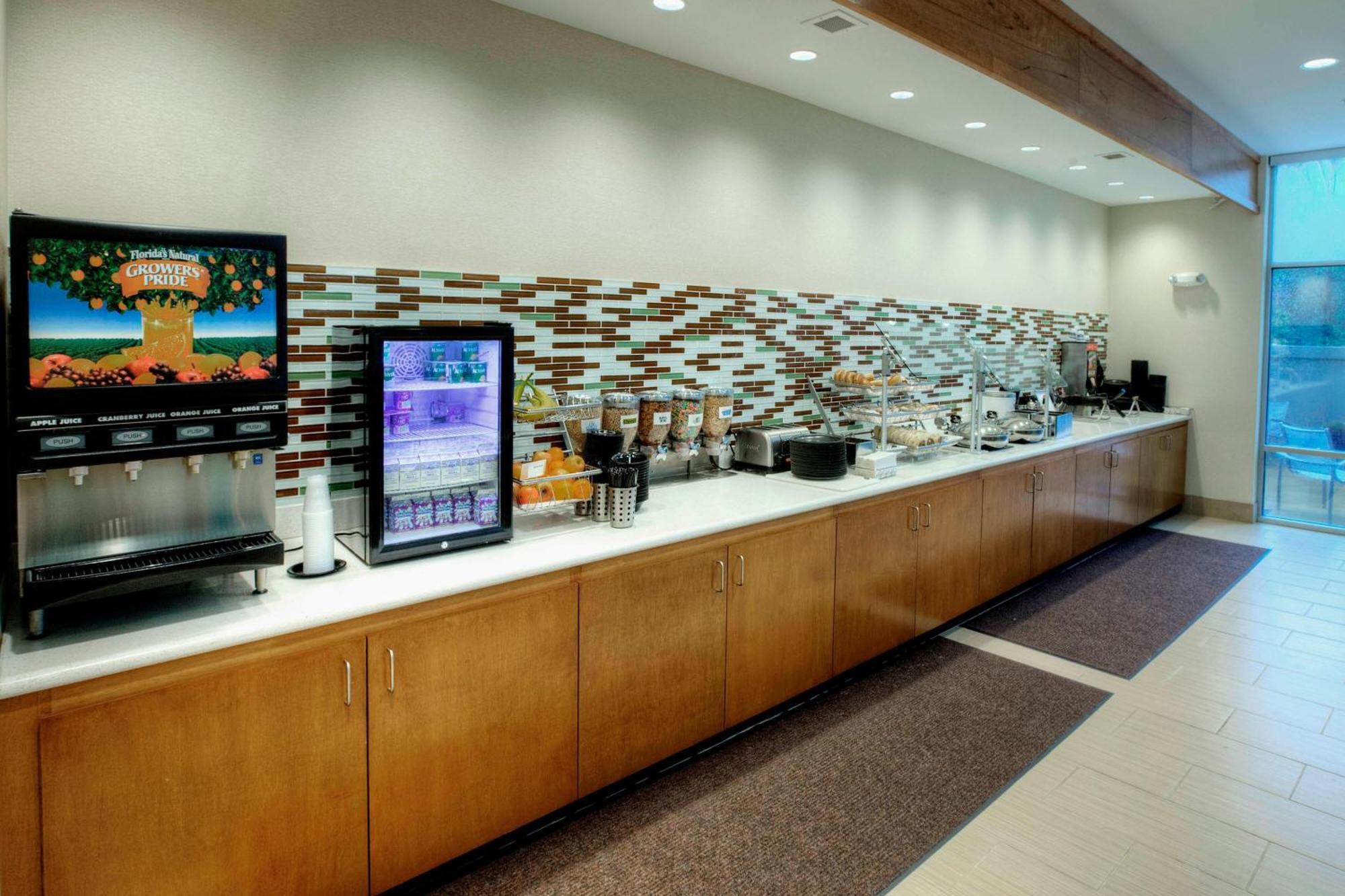 Springhill Suites By Marriott Lake Charles Exterior foto